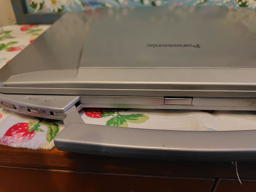 【美品】パナソニック　CF F9 windows 7　 取説付　 14.1インチ