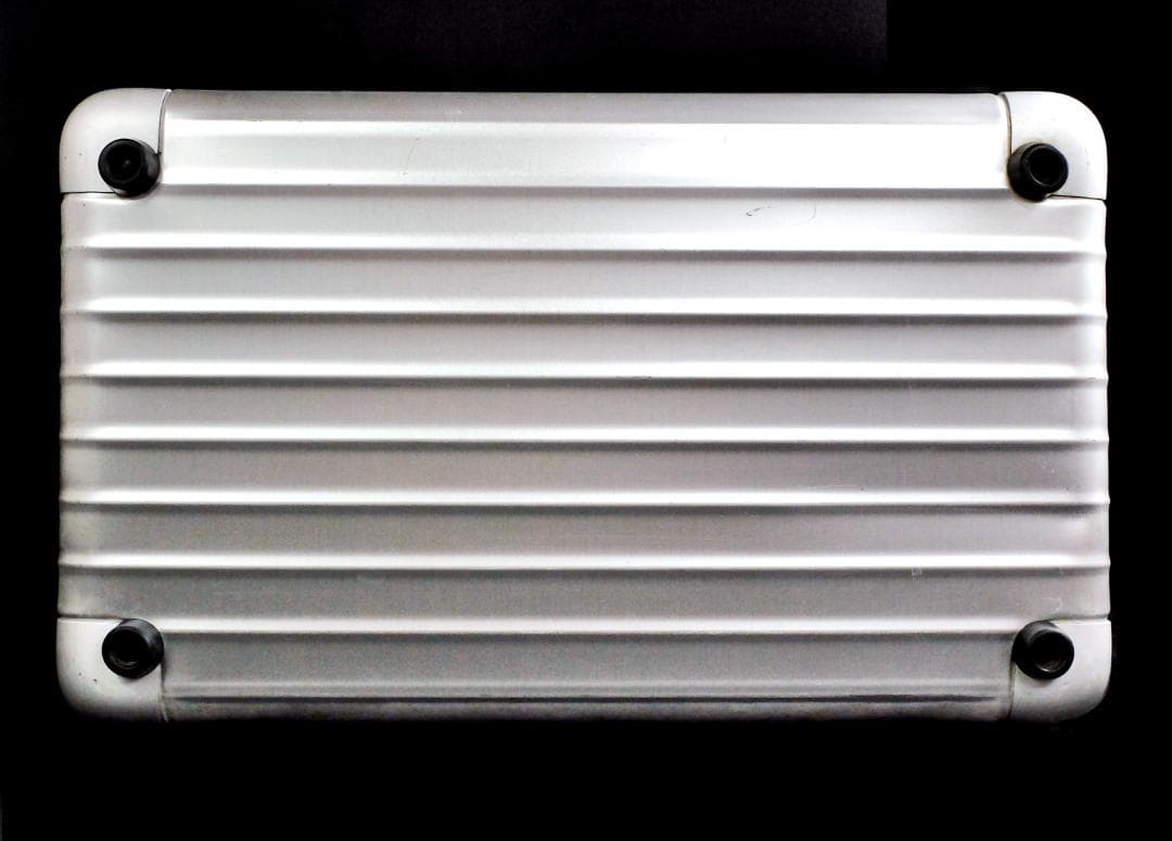 リモワ 946.38『OPAL/オパール』アルミ ビューティケース 鍵付17L