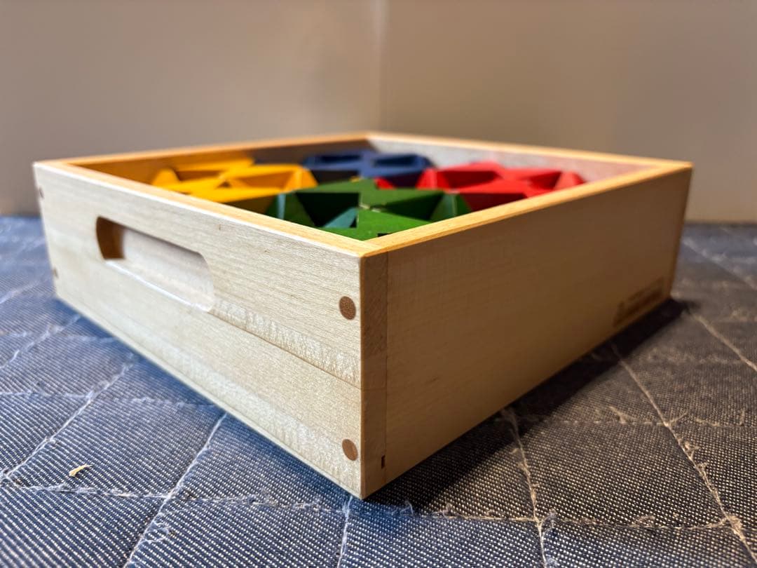 ネフスピール　木製知育パズルセット