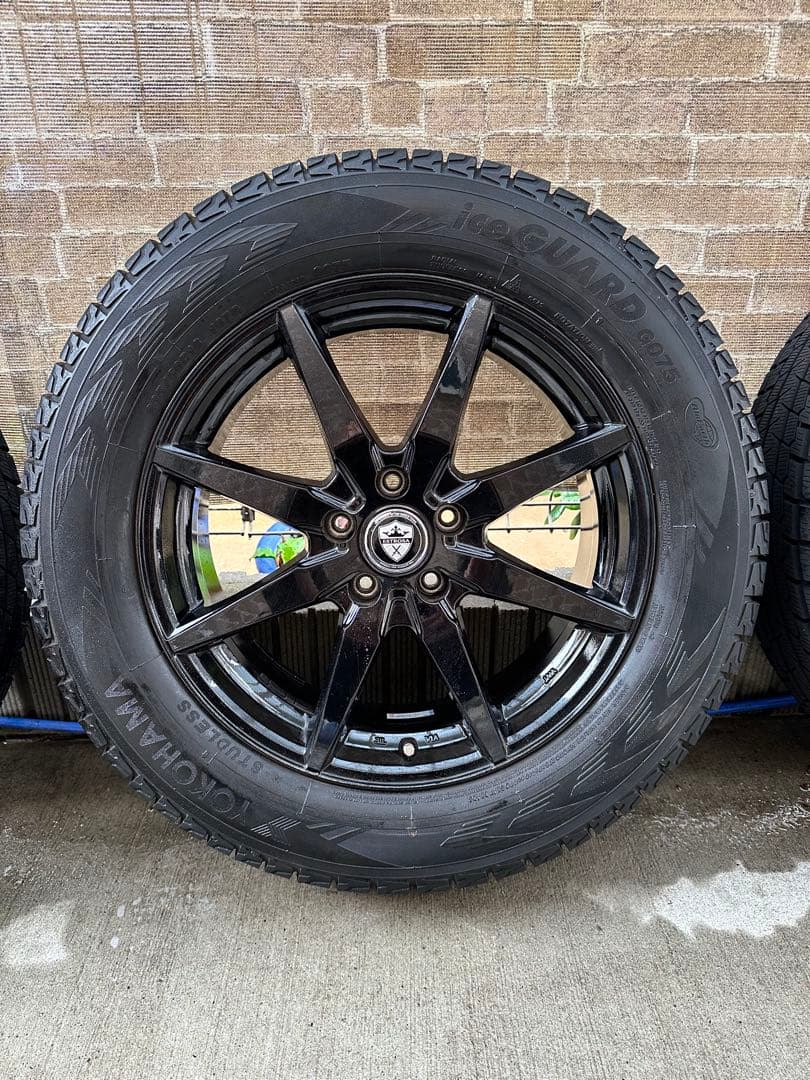 【235/60/R18】送料込み　スタッドレスタイヤ　ホイール付き　CX-60等