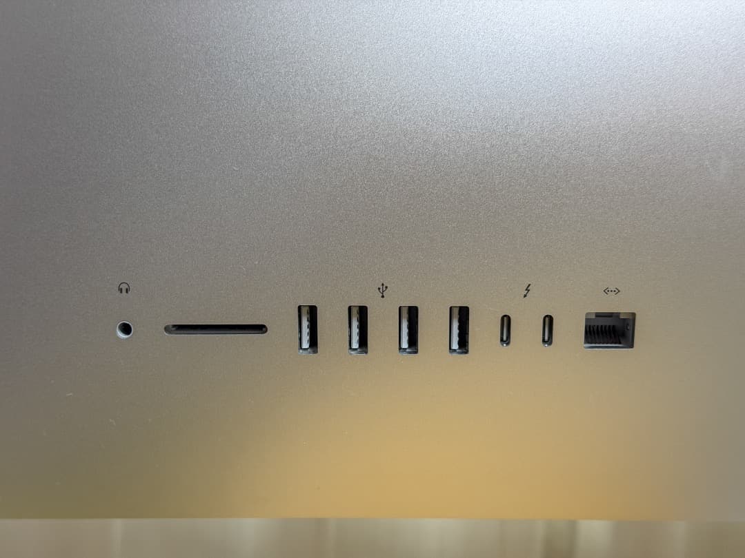 Macデスクトップ iMac (Retina 5K, 27-inch, 2017 Core i7)