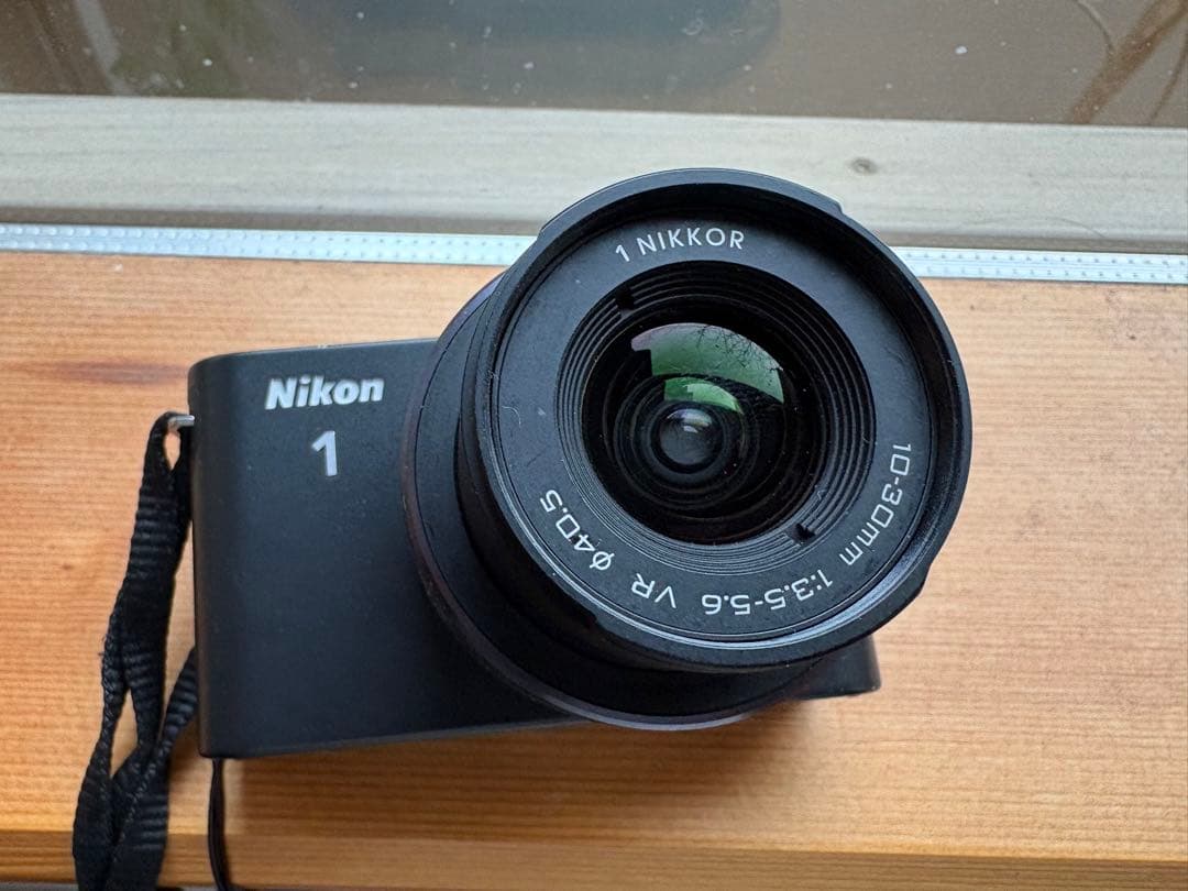 Nikon デジタルカメラ Nikon1 J1 レンズ付き