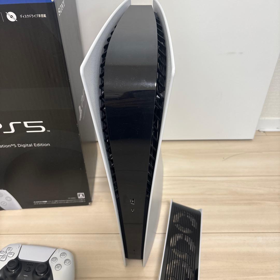 中古 PS5 PlayStation5 デジタルエディション