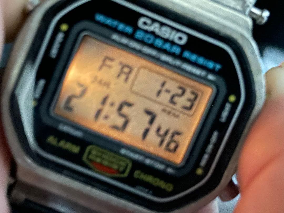 DW-5600C スピードモデル ベゼル破損