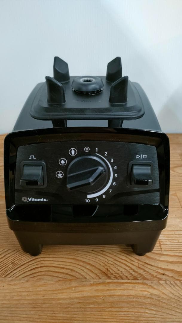 【目立った傷や汚れなし】バイタミックスE520　ブラック　1628