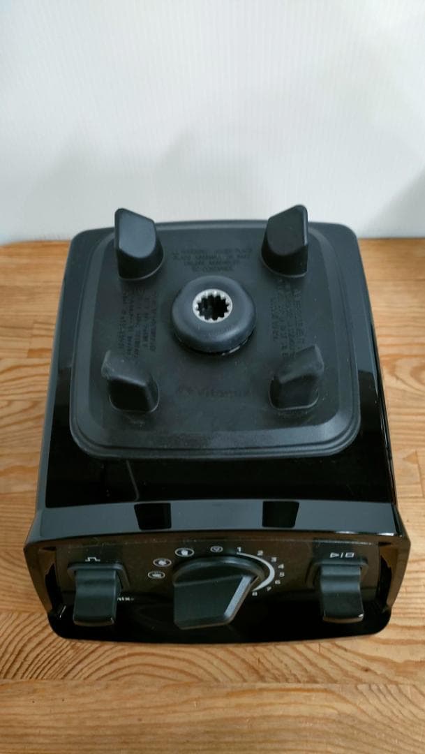 【目立った傷や汚れなし】バイタミックスE520　ブラック　1628