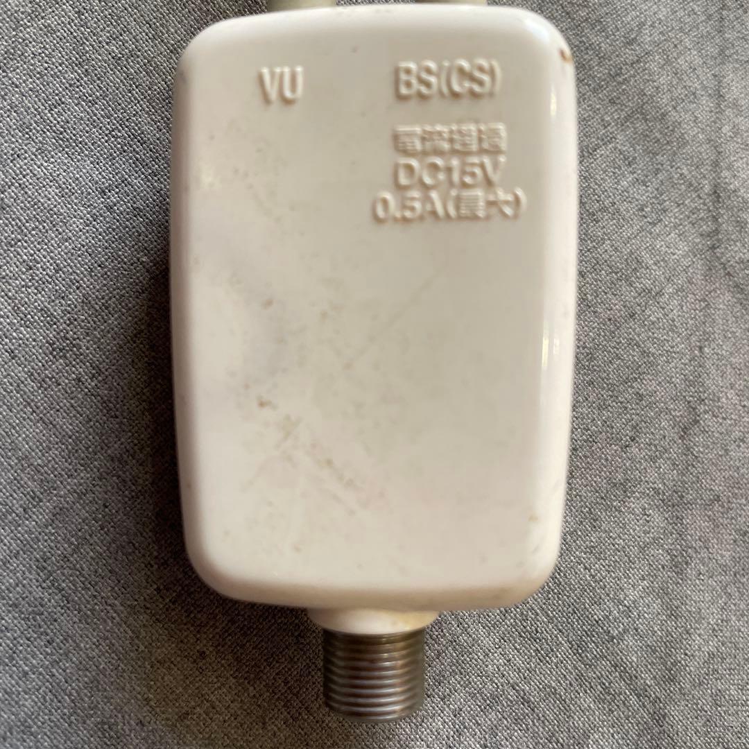 4K8K衛星放送対応CS・BS・UHF電源分離型ブースタCBF-K35Dサン電子