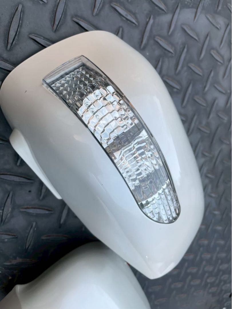 純正交換　LED ウインカードアミラー　20セルシオ　17クラウン　マジェスタ