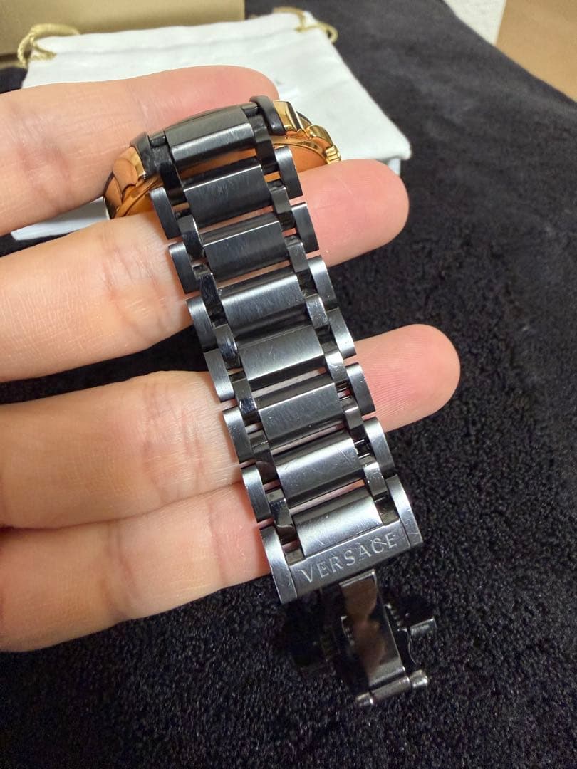 VERSACE 時計　ヴェルサーチェ キャラクタークロノ / VEM800418