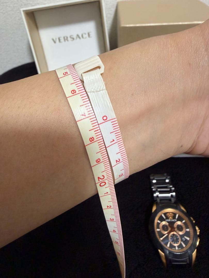 VERSACE 時計　ヴェルサーチェ キャラクタークロノ / VEM800418