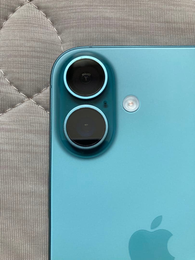 iPhone 16 128GB 本体　ティール　simフリー