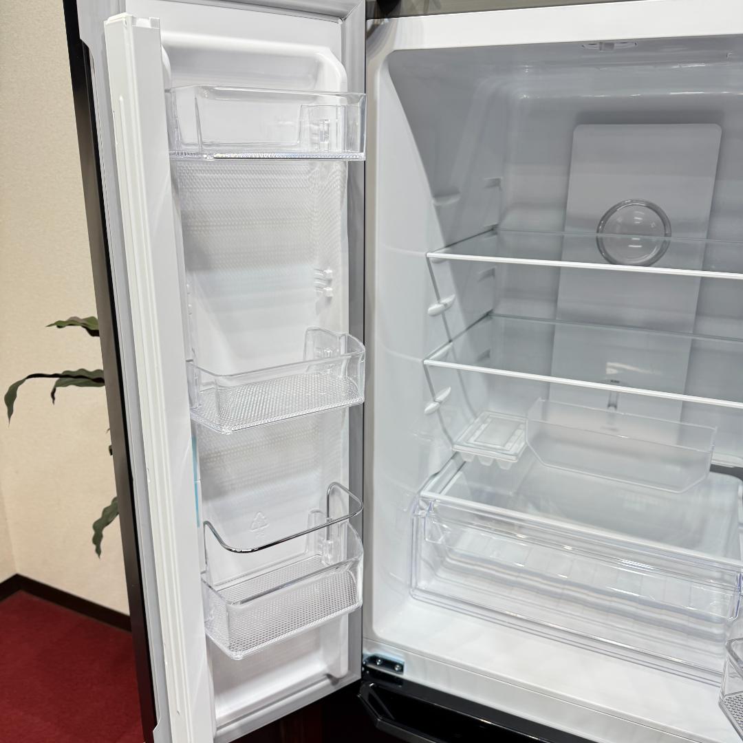 東京23区送料無料　展示品未使用アイリス冷蔵庫320L　IRNS-32B-B