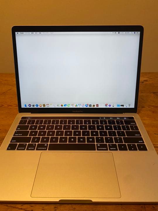 MacBook Pro 2020 13インチ