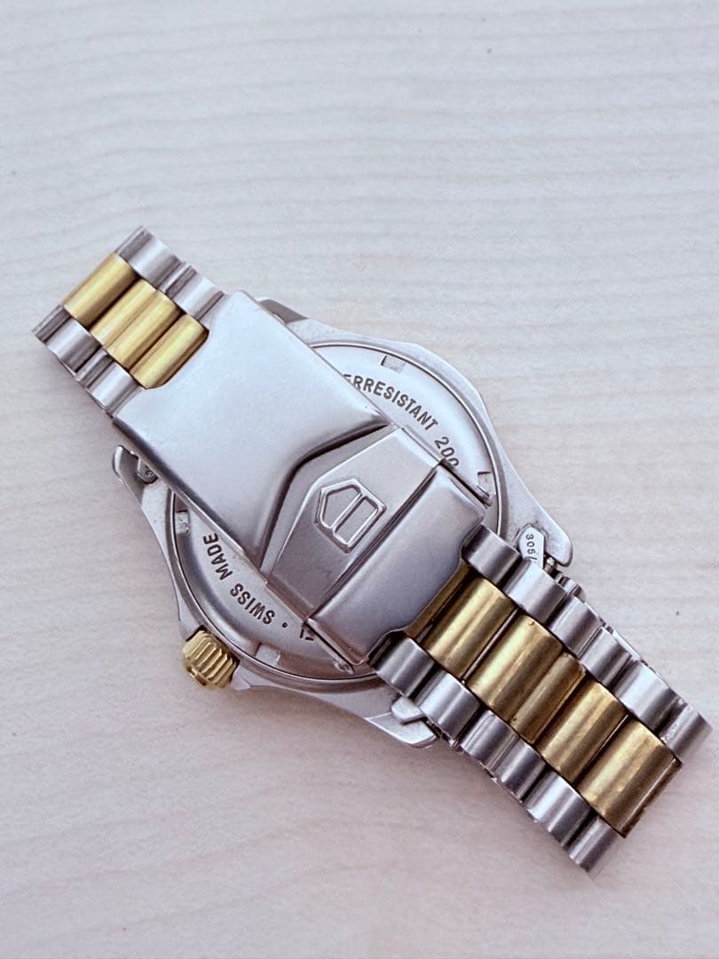 【稼働】 タグホイヤー WE1222-R QZ ホワイト文字盤 メンズ腕時計