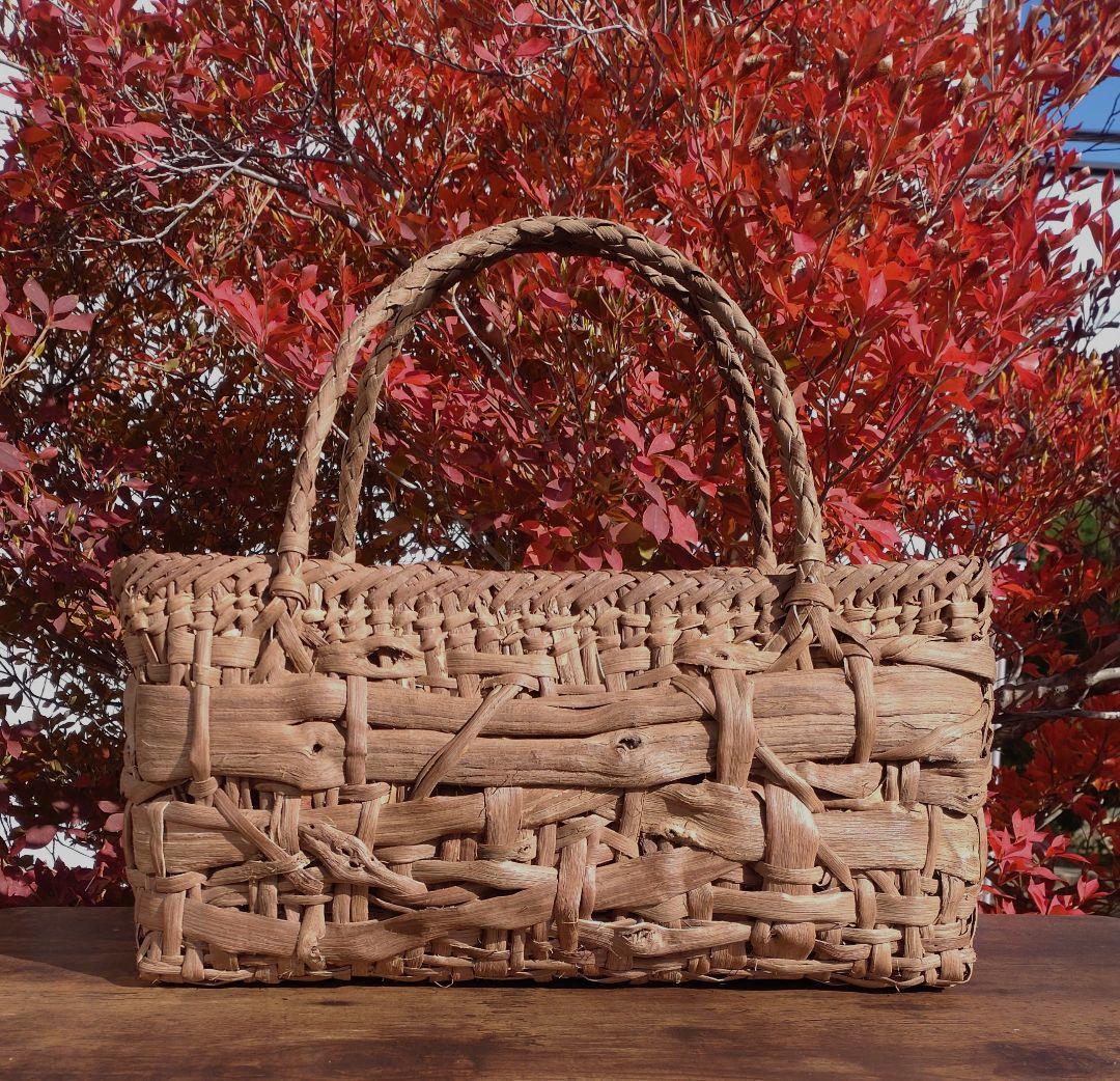 国産山葡萄かご