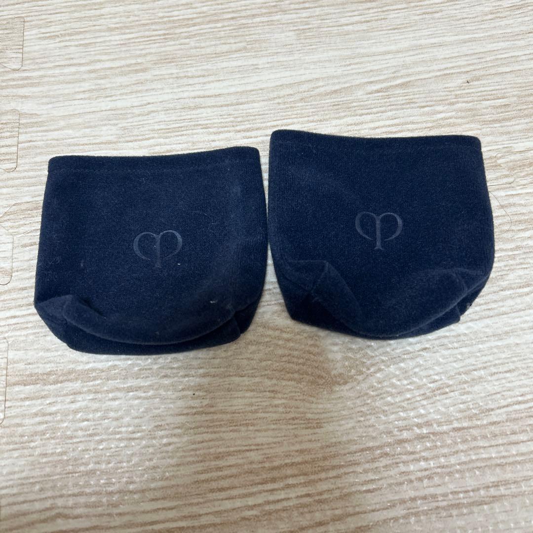 クレドポー　タンクッションエクラ　ナチュレル