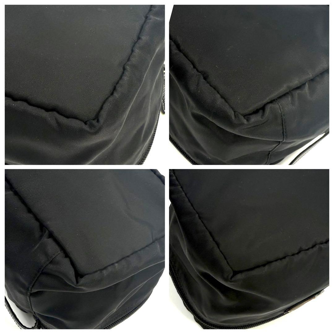 PRADA プラダ　バニティポーチ　ブラック