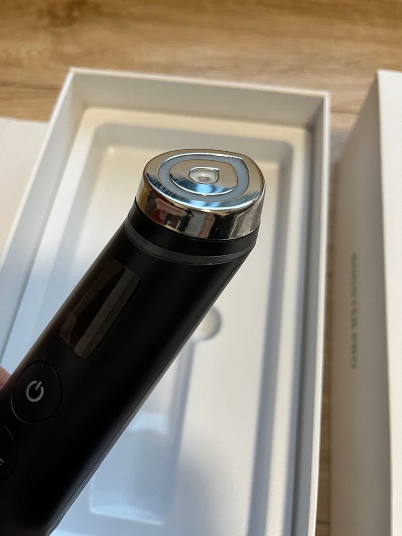 AGE-R BOOSTER PRO 美顔器