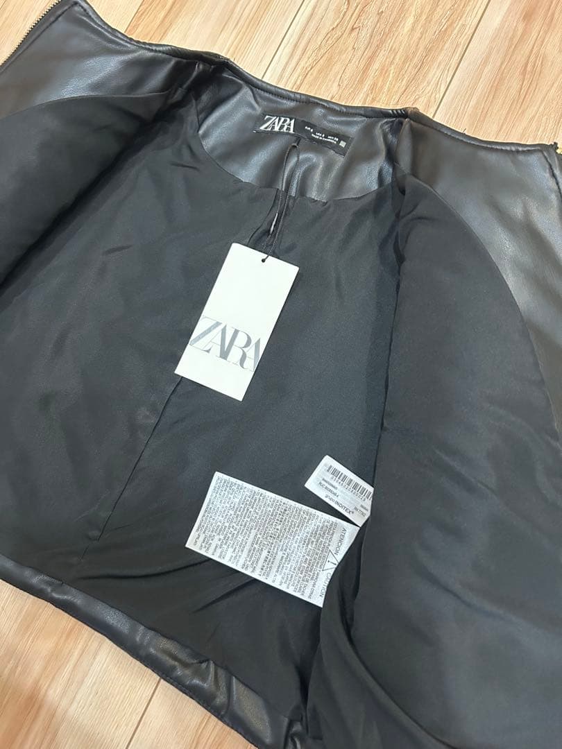 新品未使用　タグ付き　ZARA ショートキルティングフェイクレザージャケット　S