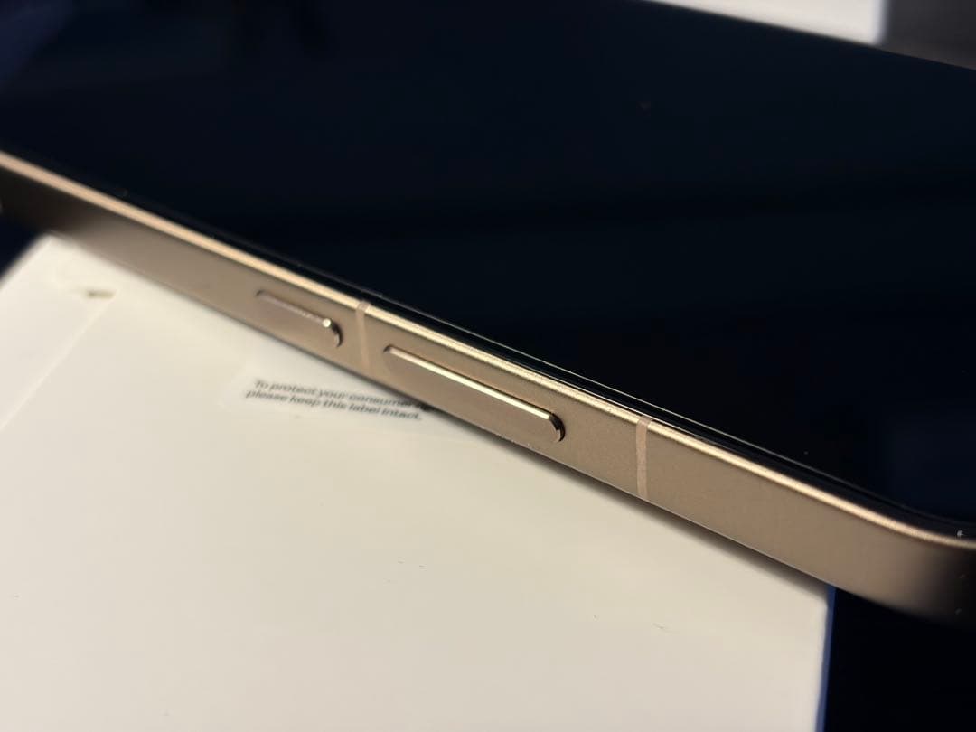 Xiaomi 15T pro本体 日本版ゴールド256GB