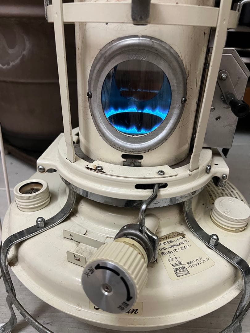 アラジン　ブルーフレーム　オフホワイト 石油ストーブ 手動点火