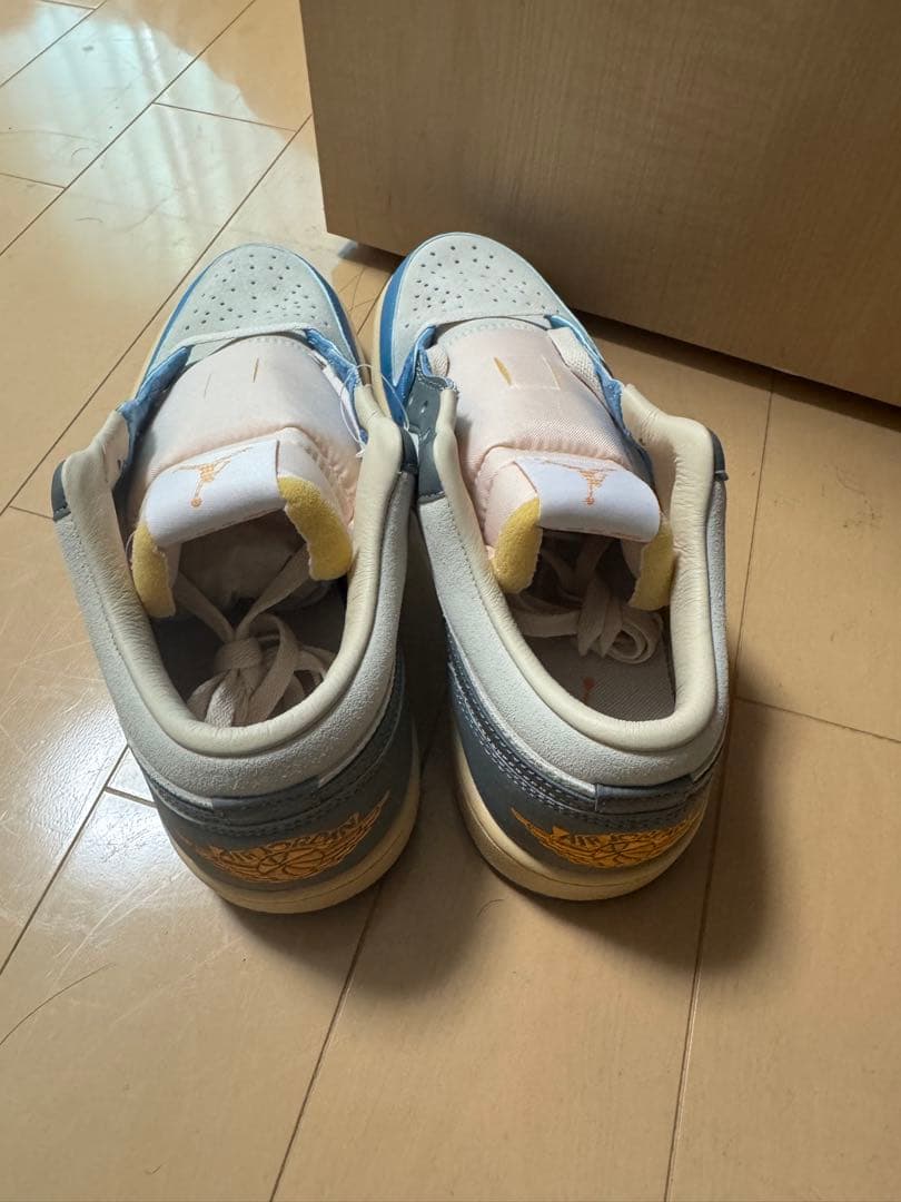 靴 AIR JORDAN 1 LOW SE TOKYO 96