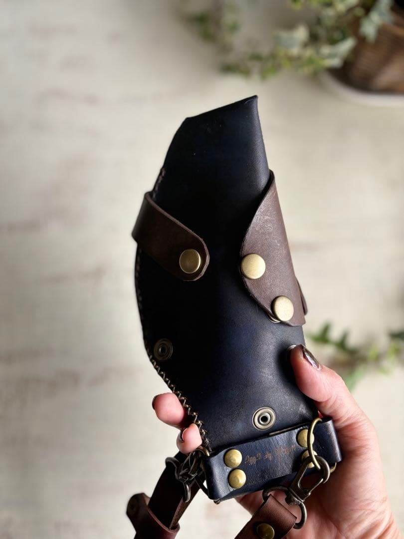 バンソン 手染めダークネイビー、ダークブラウンの男前なシザーケース