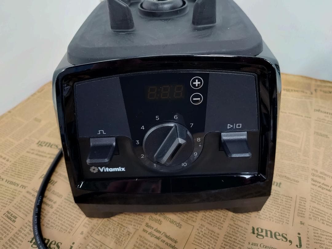 【美品】Vitamix V1200i ブラック 整備済 レシピ本＆おまけ付