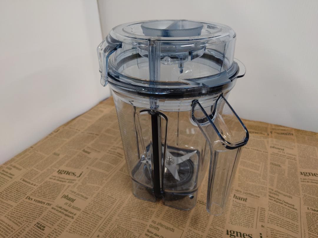 【美品】Vitamix V1200i ブラック 整備済 レシピ本＆おまけ付