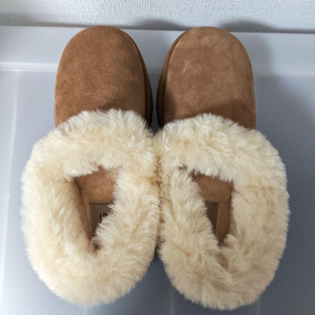 UGG NITA（ニタ）ムートンブーツ ベージュ 24㎝