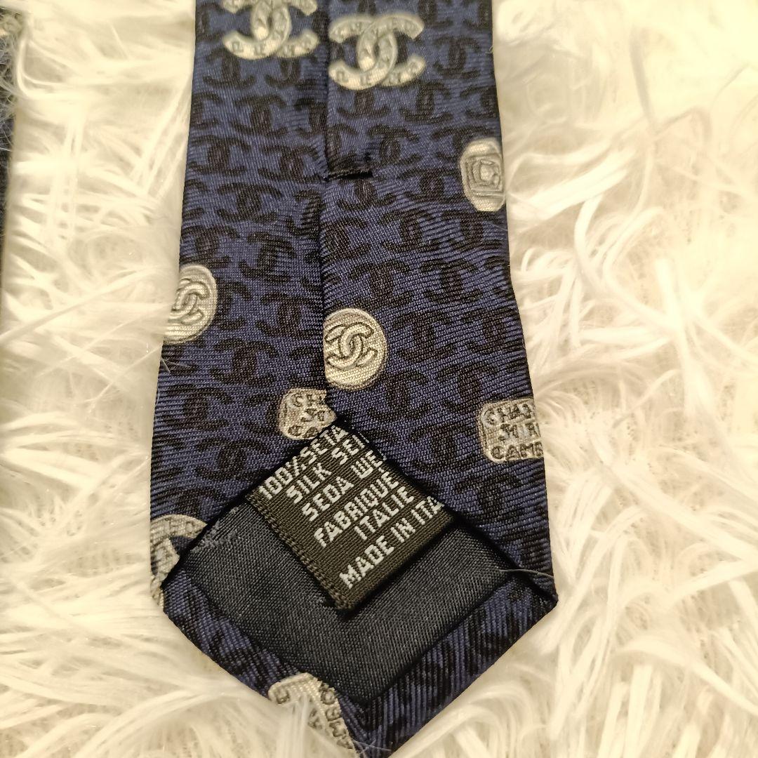極美品✨️　CHANEL ネイビー　紺 ロゴ ネクタイ　シャネル　シルク