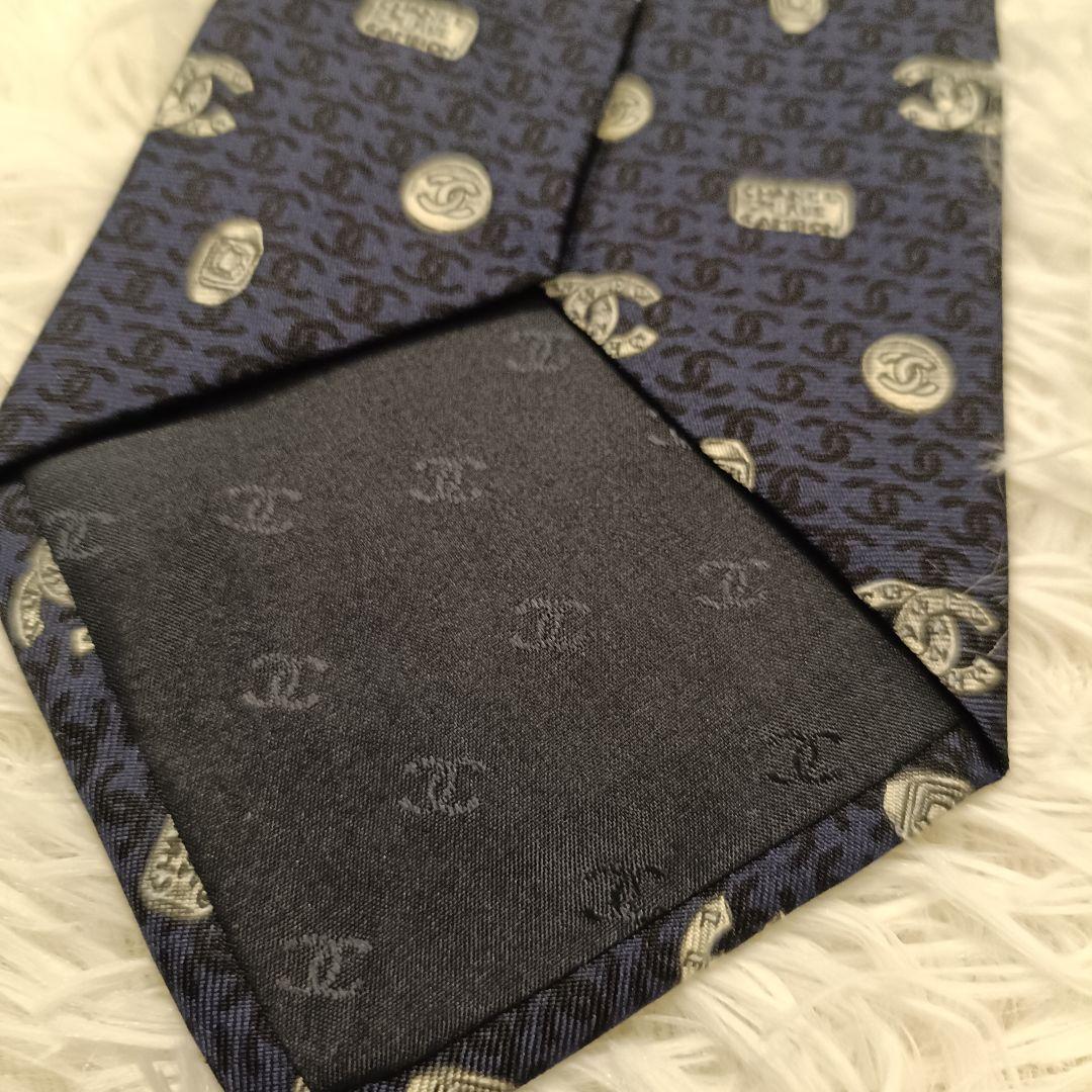 極美品✨️　CHANEL ネイビー　紺 ロゴ ネクタイ　シャネル　シルク