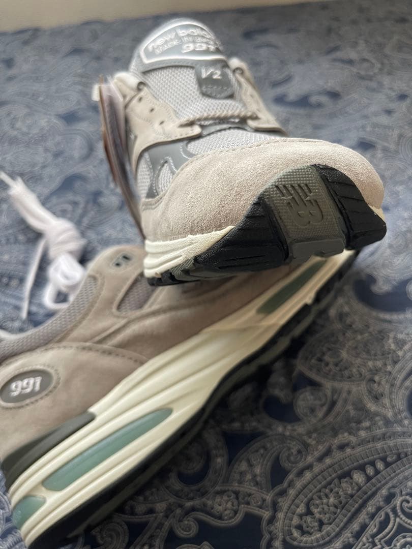 New Balance 991 V2 グレー スニーカー　イングランド