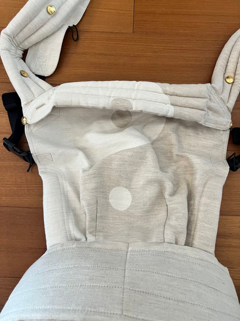 アーティポッペ　抱っこ紐