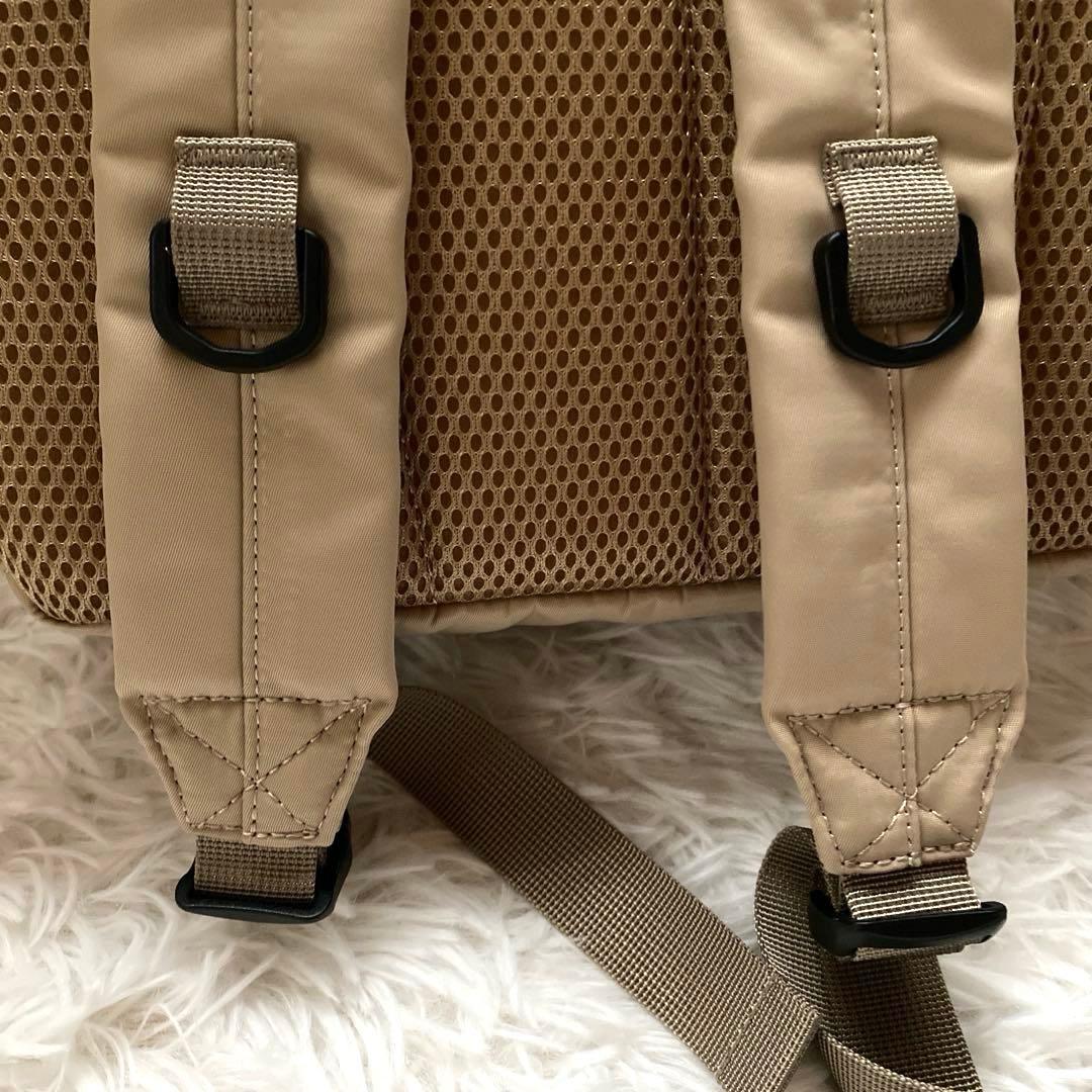 キタムラ レディース リュック・バックパック ベージュ K刺繍 ナイロン 軽い