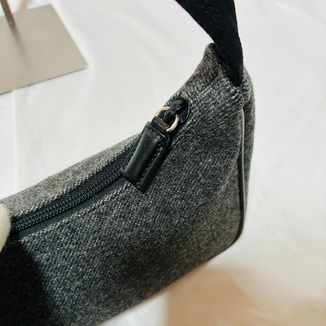 極美品！PRADA プラダ　プラダスポーツ　ハンドバッグ