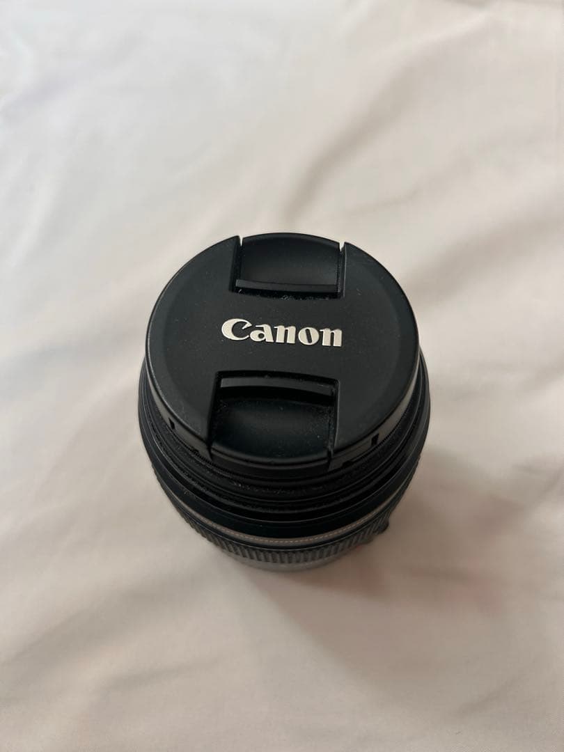 Canon EF 85mm f/1.8 レンズ　単焦点