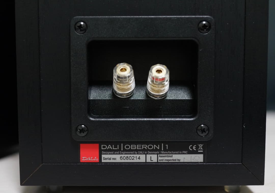 DALI OBERON 1 ブラックアッシュ