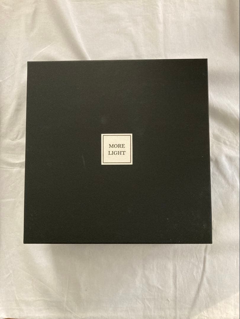 ライトイヤーズ　モアライト　溶岩石シングル　ケース付き　未使用品