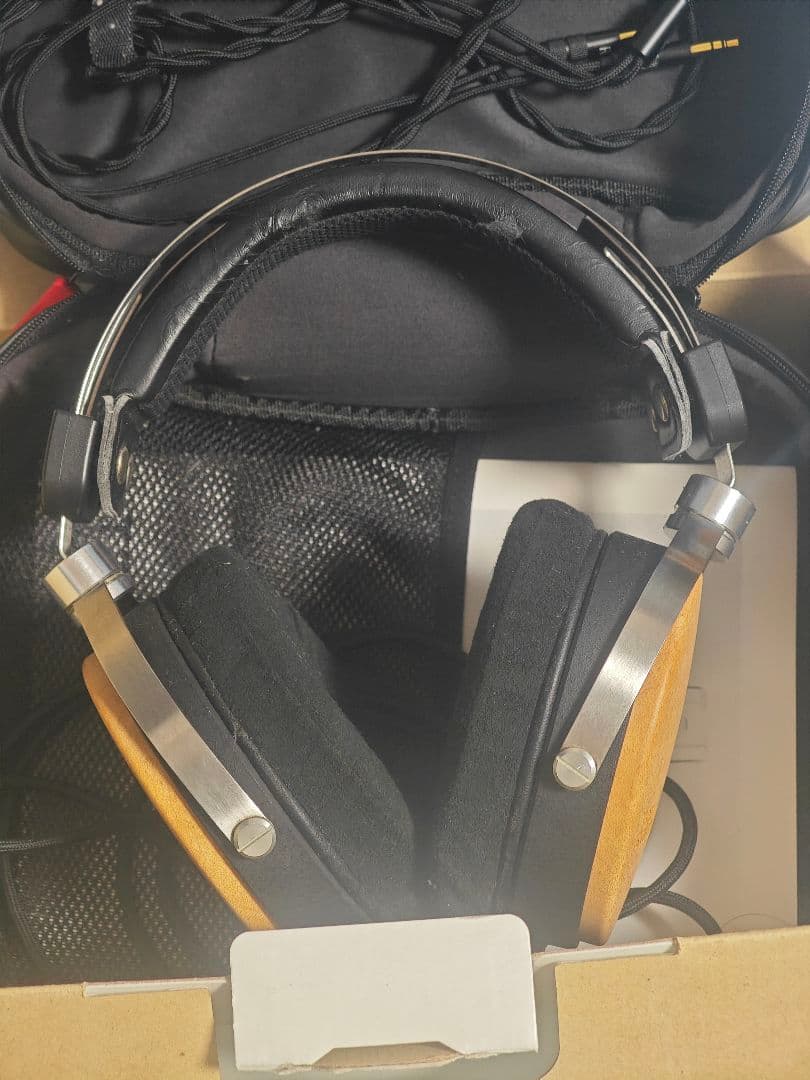 バランスケーブル付き　tago studio t3-01