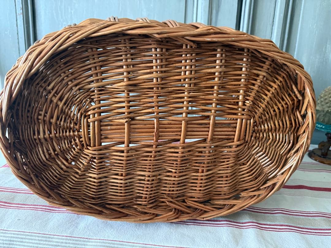 フランスアンティーク　ウィッカー製バスケット