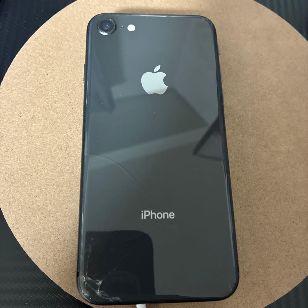 iPhone 8 256GB ジャンク扱い