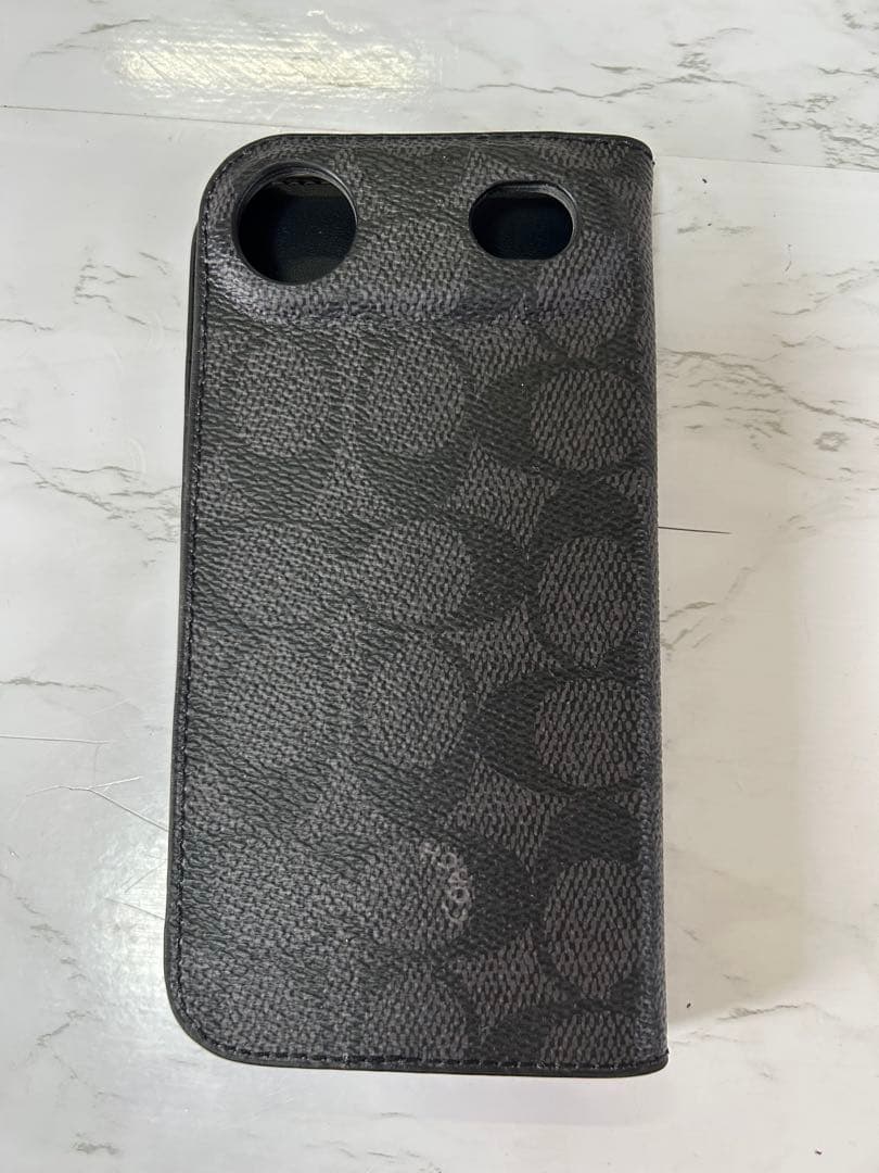 COACH iPhone用手帳型ケース グレー