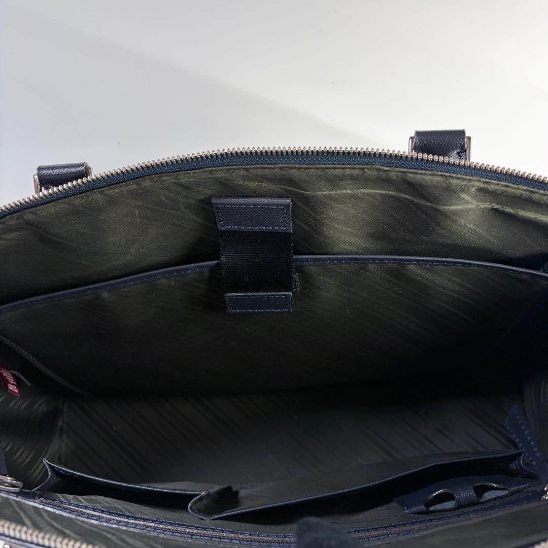 FUJITAKAレザートートバッグ B4 オーブ防水加工レザー国産鍵付きネイビー