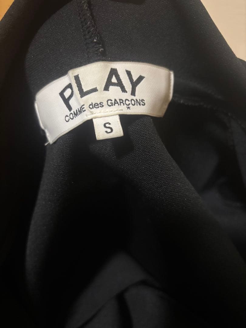 comme des garcons パーカー コムデギャルソンジップパーカー