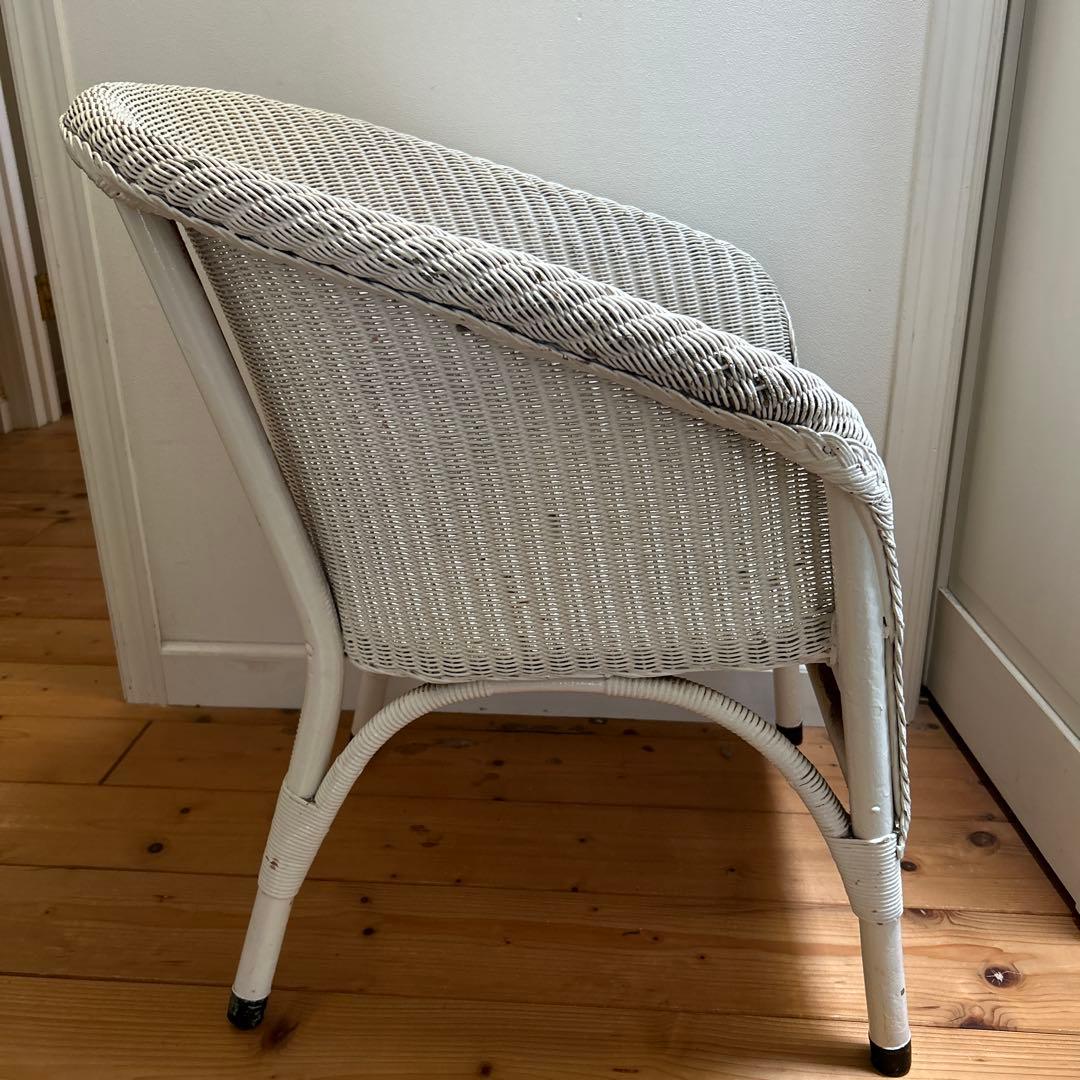 アンティーク　ロイドルームチェア　ホワイト