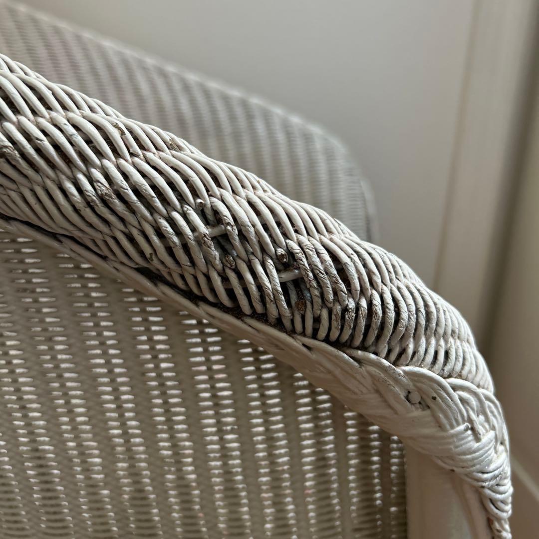 アンティーク　ロイドルームチェア　ホワイト