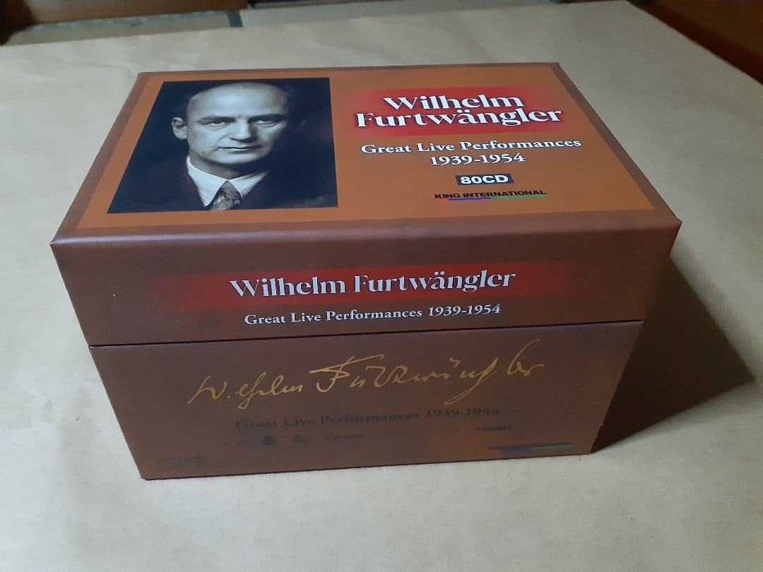 フルトヴェングラー　ライブ録音大集成（80CD）タワーレコード　シャツ＆スタンド