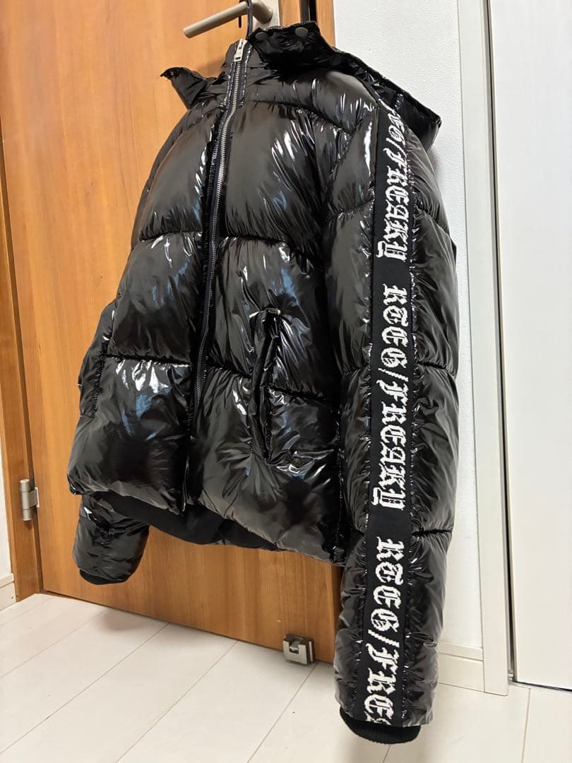 アダムスジャグラーダウン　Mサイズ　再販なし限定