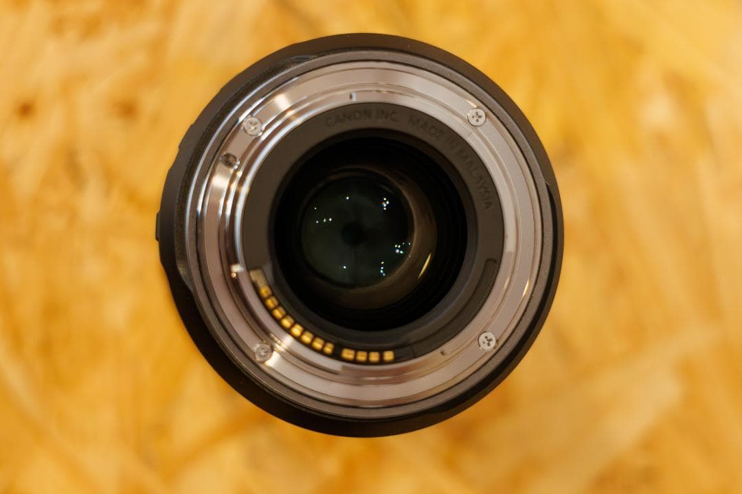 Canon RF85mm F2.0 MACRO IS STM 保証期間内